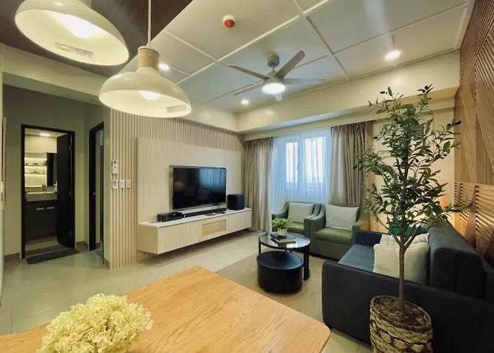 Modern Manhattan Plaza Aesthetic 2br At Araneta